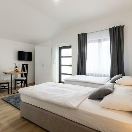 Apartmani Gundulic Osijek Exterior photo