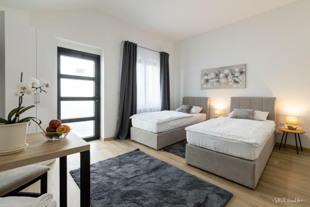 Apartmani Gundulic Osijek Exterior photo