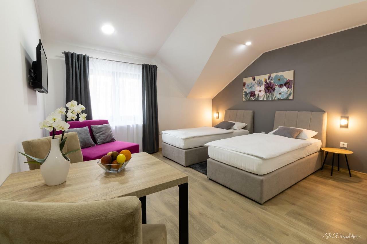 Apartmani Gundulic Osijek Exterior photo